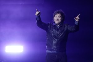 Milei alfineta Brasil com mapa que retrata país como favela