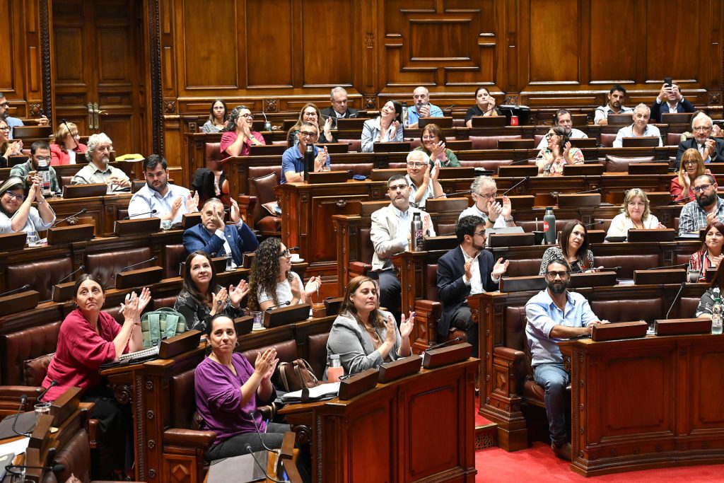 Uruguai se torna o primeiro país a ratificar o acordo UE-Mercosul