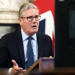 Starmer admite que já sabia da ligação de Mandelson com Epstein