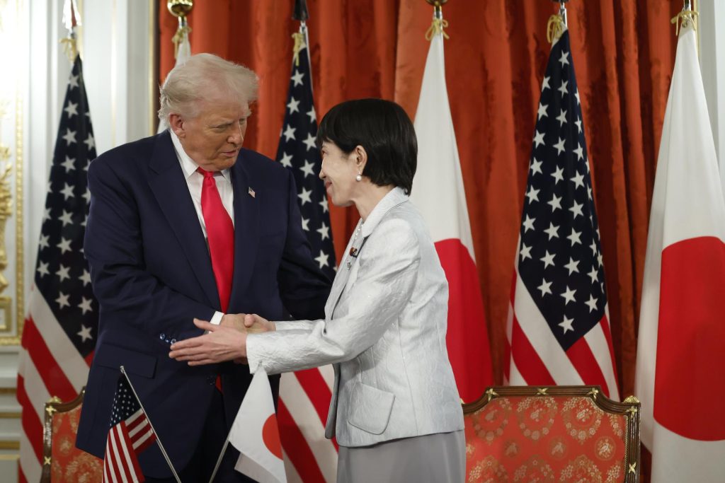 Trump anuncia abertura de investimentos do Japão nos EUA