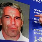 “Antes ele do que eu”, disse Epstein sobre facada em Bolsonaro