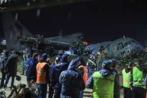 Avião militar cai na Bolívia e deixa ao menos 15 mortos