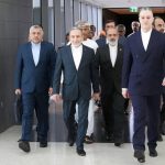 Irã e EUA retomam negociações nucleares em Genebra