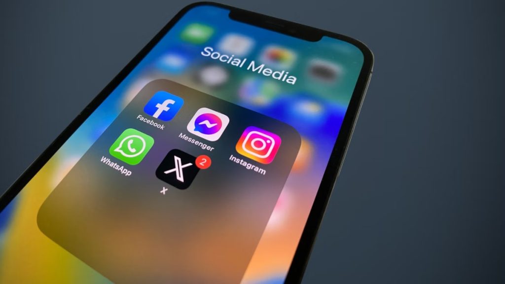 X diz que operação na França foi abusiva e “teatro policial”