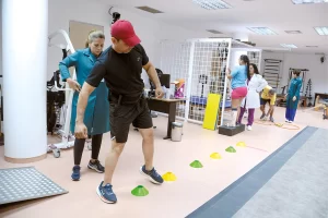 Centros de reabilitação dão nova perspectiva a pacientes tetraplégicos