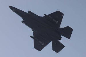 Força aérea do Irã conta com jatos produzidos na década de 1960