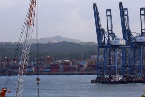 “Influência estrangeira” no Canal do Panamá não será permitida, diz Trump