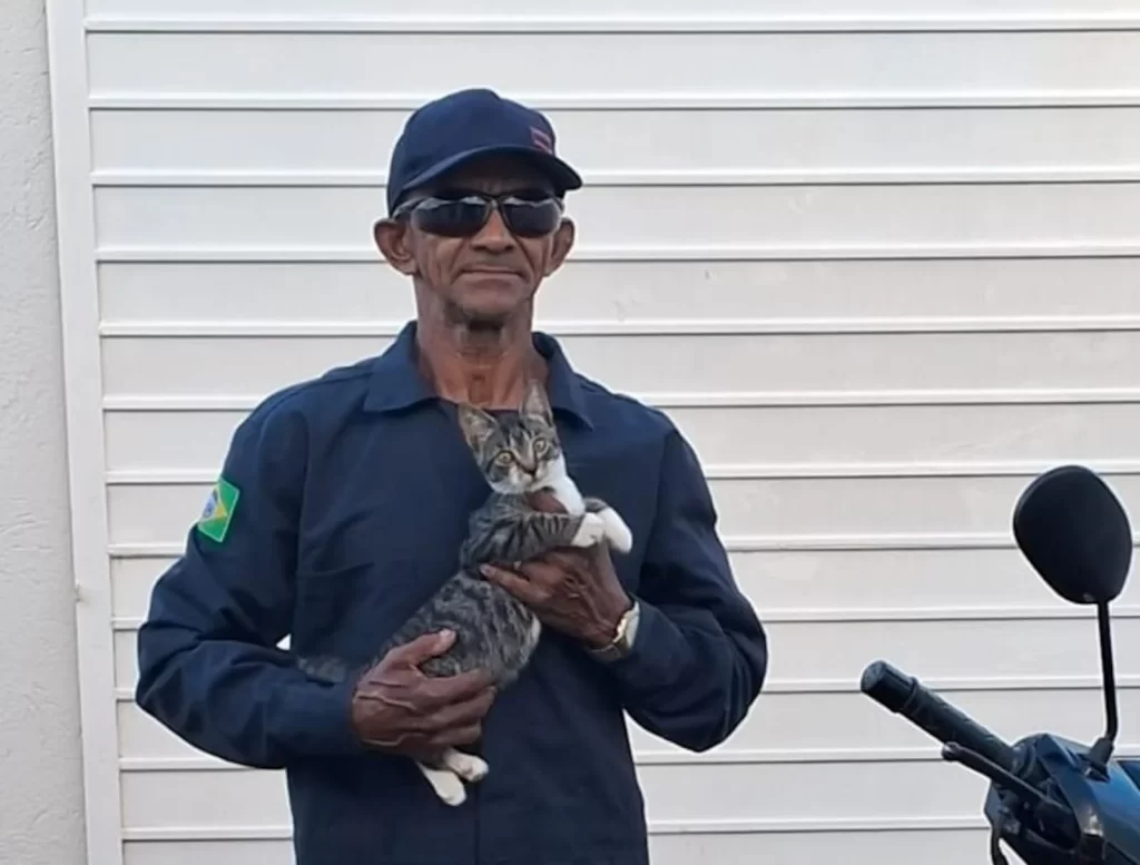 Familiares protestam após morte de trabalhador em ataque de pitbull: ‘Força para lutar pela justiça’