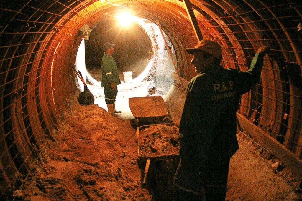 Obras para Copa do Mundo em Natal seguem sem conclusão 12 anos depois