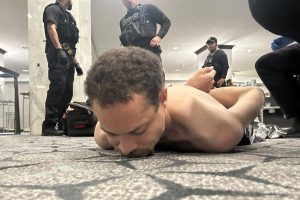 Veja imagens da tentativa de invasão em evento com Trump