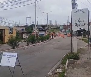 Trânsito na Avenida João Medeiros Filho terá desvio por 10 dias para obra