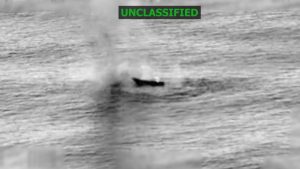 ataque dos EUA destrói outra embarcação do narcotráfico
