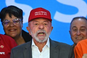 Lula diz que Trump “não tem direito de ameaçar” outros países