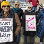 Grupos pró-vida pedem corte de verba ao aborto nos EUA