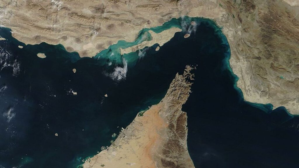 Irã reforça uso de Ormuz para chantagear o mundo