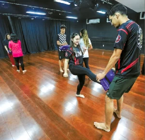 Uern realiza aulão e treino prático de defesa pessoal para mulheres em Natal