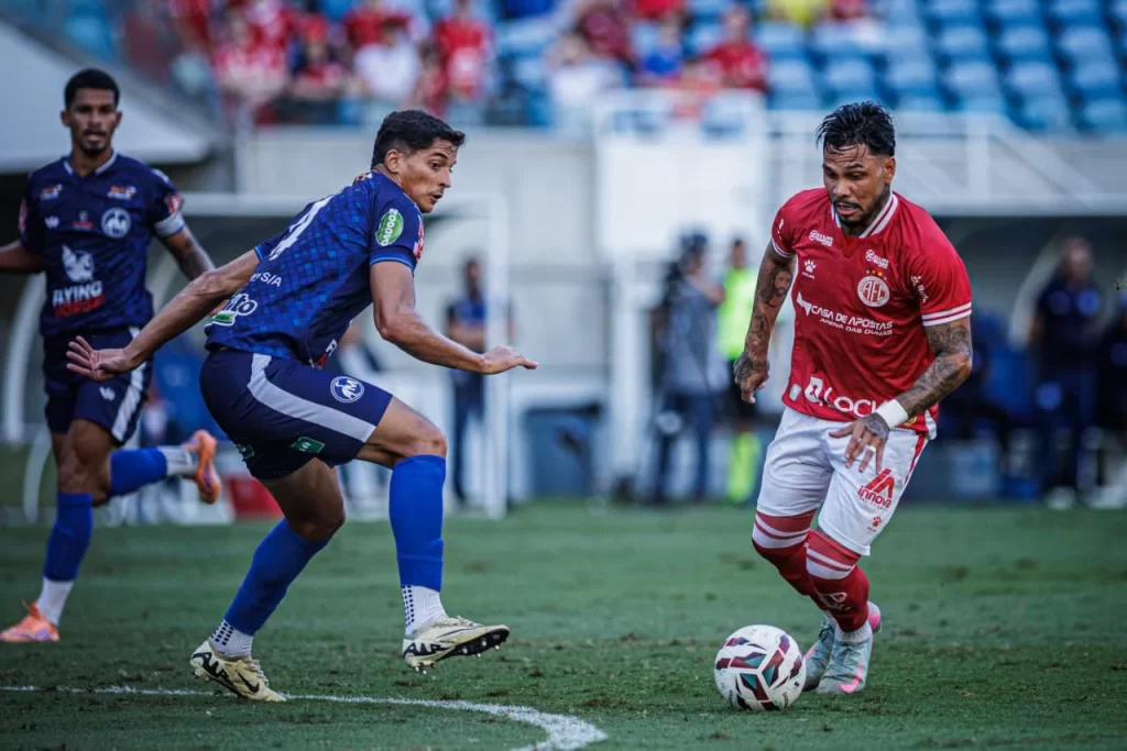 América empata sem gols com o Maguary e segue na vice-liderança do grupo